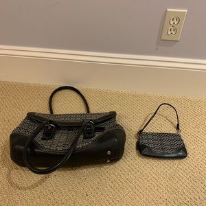 Used coach purse with matching coin purse!